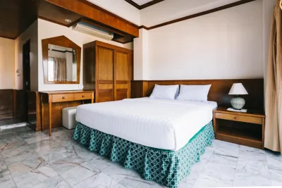 Kata Sun Beach Hotel – Photos 11