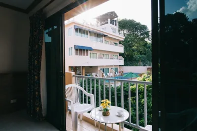 Kata Sun Beach Hotel – Photos 14